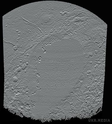 NASA показало "затонуле" серце Плутона. Супутник утворений гладкими плитами з водяного льоду, зануреними в м'який, але щільний ландшафт з азотного льоду.