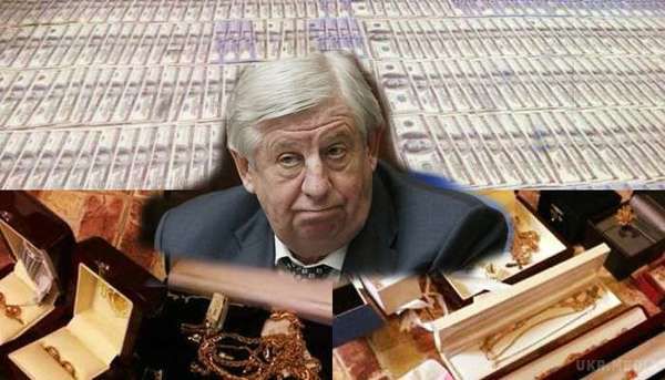 Сьогодні суд продовжить розгляд справи "діамантових прокурорів". Сьогодні Голосіївський районний суд у м. Київ продовжить розгляд справи "діамантових прокурорів" Олександра Корнійця і Володимира Шапакіна.
