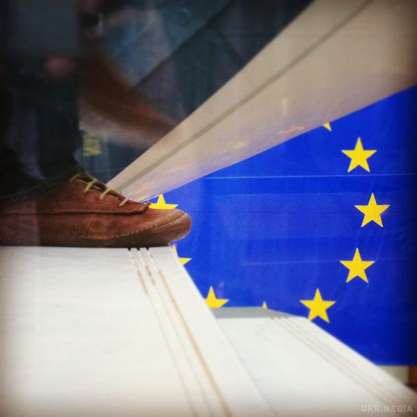 Безвізовий режим з Україною у Європарламенті почнуть розглядати не раніше кінця травня - джерело. В профільному комітеті ЕП визначаться з доповідачем з українського питання лише "найближчі тижні".