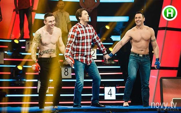 Суперінтуіція:  6 випуск від 12.05.2016. На зйомках шоу співак Стас Костюшкін провів бій з чемпіоном з бойового самбо.