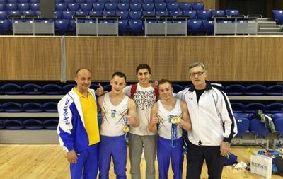 Українські гімнасти завоювали п'ять золотих медалей на Кубку світу. Олег Верняєв та Ігор Радівілов успішно виступили на турнірі у Болгарії.