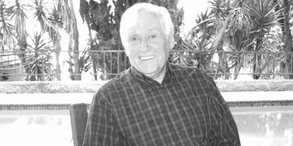 Помер Алан Янг - актор який озвучував Скруджа Макдака. У Лос-Анджелесі помер 96-річний актор Алан Янг, голосом якого говорив персонаж Скрудж Макдак в диснеївському мультсеріалі «Качині історії».