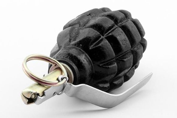 У Львові сталися два вибухи вночі. У Львові у ніч на 23 травня відбулися два вибухи на вулицях Мельника і Снопкивской.