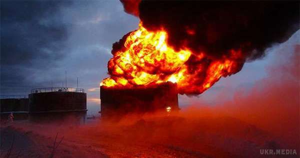 Слідчі національної поліції завершили розслідування трагедії на нафтобазі «БРСМ» (ВІДЕО).  Нацполіція України завершила розслідування пожежі на нафтобазі «БРСМ-нафта» в Київській області.
