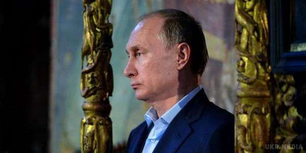 Путін готує країну до війни. Колишній радник президента РФ Путіна Андрій Ілларіонов переконаний, що президент Росії Володимир Путін готує РФ до великої війни.