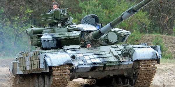 На озброєнні України з'явиться потужний танк «Тірекс». Незабаром на озброєнні України з'явитися новий потужний танк «Тірекс». 