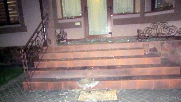 У Тернопільській області суддя підірвався на снаряді у власному будинку. Нещасний випадок в селі Біла Тернопільського району розслідують місцеві правоохоронці.