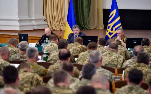  Війна проти України розгорнута не лише на Сході країни-Порошенко. Україна повинна мати армію формату НАТО, ще до того, як стане членом НАТО, -- вважає Президент України Петро Порошенко,