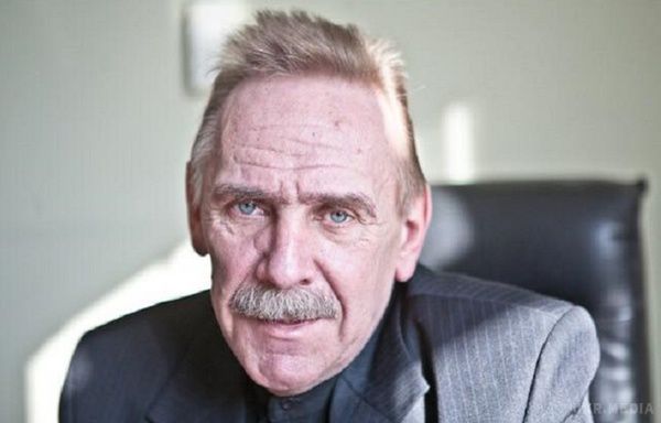 Пішов із життя «голос» київської підземки. 21 червня помер директор Київського академічного театру ляльок і «голос» київського метро Микола Петренко. 