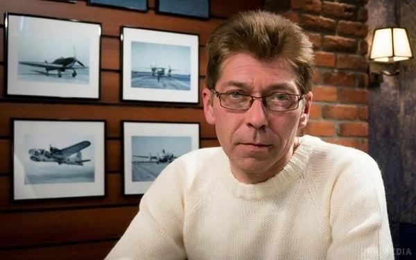 Розпад Росії неминучий: держава в РФ вже окупована і знищена - експерт. В даний час Російська Федерація не потрібна нікому в такому вигляді, в якому вона є. Це свідчить про те, що розпад Росії неминучий.