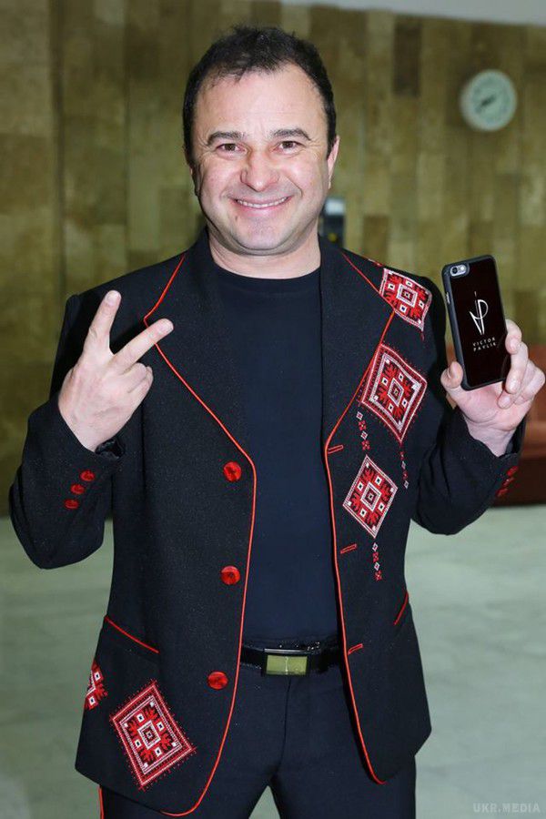 Віктор Павлік став народним артистом України. 50-річний відомий український співак Віктор Павлік отримав звання народного артиста.