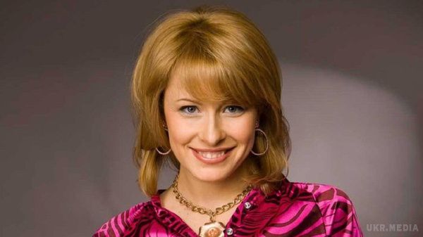 Олена Кравець показала помітно кругленький живіт (фото). Як відомо, учасниця «Квартал 95» Олена Кравець зовсім скоро стане вдруге мамою. 