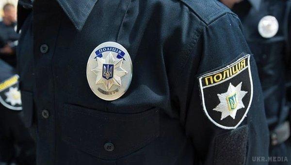 Поліція накрила в Слов'янську "прифронтовий" бордель. Правоохоронці задокументували злочинну діяльність 23 - річної мешканки Слов'янська, яка разом з власницею сауни і двома чоловіками-охоронцями організували бордель.