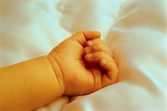 У Казахстані народилися діти з чотирма ногами і ластами. В одному і тому ж місті Казахстану з різницею в кілька днів народилися двоє малюків-мутантів.
