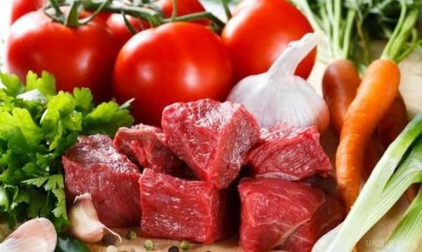 Чи подешевшають влітку в Україні овочі. Згідно з прогнозами експертів, овочі в Україні різко подешевшають. Так, повідомляється, що ціни знизяться на 50%. У той же час прогнозується зростання ціни на м'ясо - 5%.