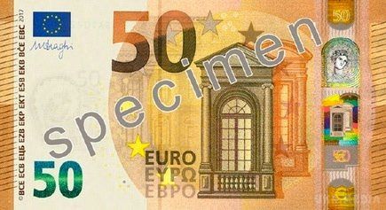 ЄЦБ показав нову ультразахищену банкноту €50 (відео). Купюри номіналом 50 і 20 євро є найчастіше підроблюваними.