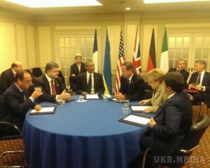 Велика п'ятірка у Варшаві обговорить звільнення Донбасу й Криму. Порошенко анонсував зустріч у Варшаві з лідерами G6 -- Італії, Великої Британії, Франції, Німеччини та США.