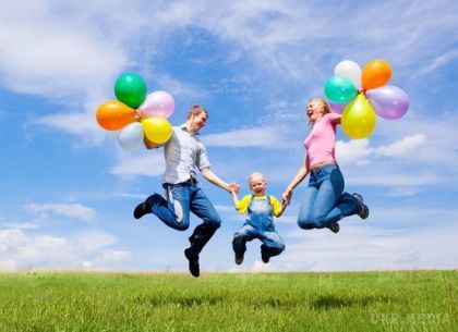 День сім'ї: події 8 липня. Український День родини відносно молоде свято і святкується з 2012 року.

