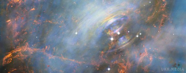 Вчені знайшли всередині крабовидної туманності "Пульсуюче серце". Крабоподібна туманність розташована на відстані 6500 світлових років від Землі в сузір'ї Тільця.
