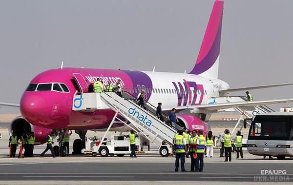 Wizz Air планує відновити рейси в Україну. Лоукостер розглядає варіант повернення на український ринок.