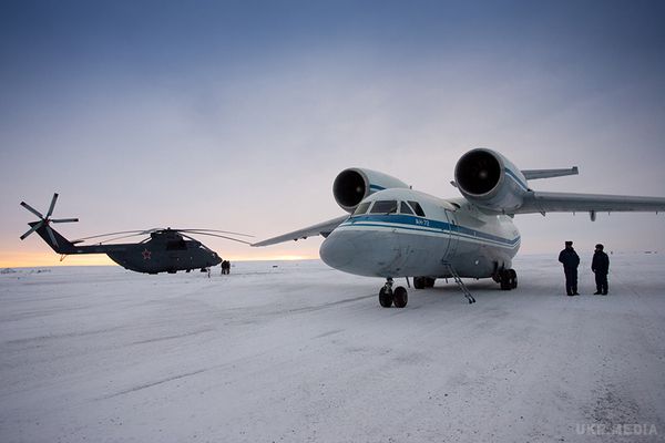 РФ створить в Арктиці 10 військових аеродромів - ЗМІ. Росія нарощує військову присутність в арктичній зоні.