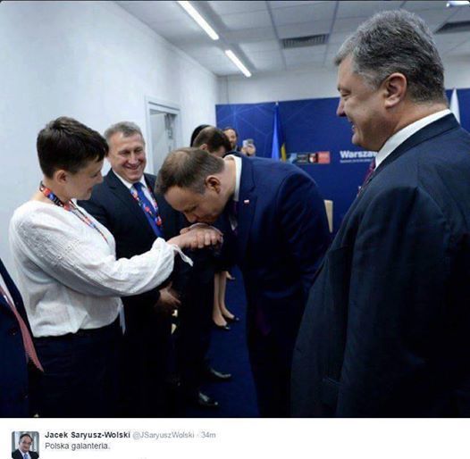 Нардеп  Надії Савченко назвала терміни закінчення війни Росії з Україною – ЗМІ (ФОТО). Савченко здається, що війна з Росією може закінчитись вже до кінця поточного року. 