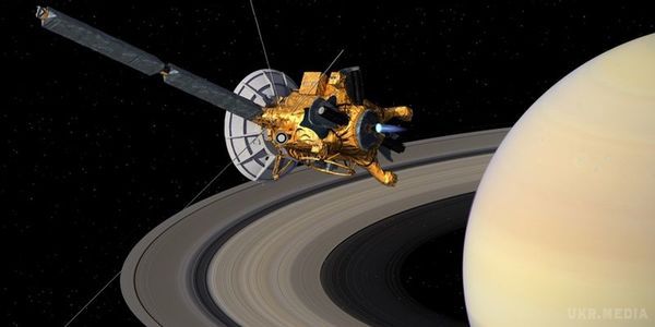 Станція Cassini зробила новий знімок Сатурна (фото). Знімок був зроблений на відстані 3,4 мільйона кілометрів від Сатурна.