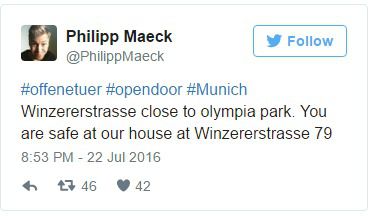 Жителі атакованого Мюнхена влаштували флешмоб "Відкриті двері". Жителі Мюнхена після стрілянини в торговому центрі готові поселити в будинках незнайомих людей які хочуть сховатися в безпечному місці