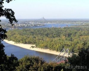 У Києві планують перетворити Гідропарк на Діснейленд. Столична влада презентує концепцію розвитку столичного Гідропарку.