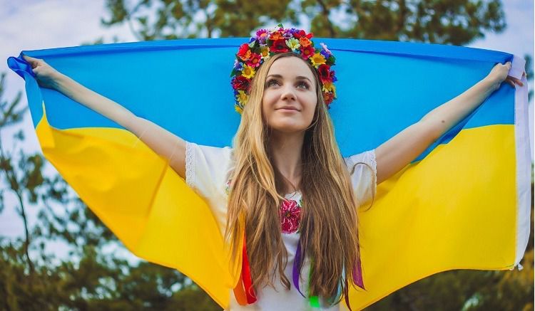 Вчені довели унікальність українських жінок. Українки потрапили в десятку найвищих жінок на планеті. Латвія, Нідерланди, Естонія, Чехія, Сербія, Словаччина, Данія, Литва, Білорусь і Україна - це країни з найвищими жінками.