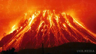 Виверження Йеллоустоун можуть викликати середні землетрусу – вчені. Американські дослідники заявили про велику ймовірність швидкого виверження вулкана Йеллоустоун. До виверження найбільшого вулкана на Землі може призвести землетрус в 5 балів за шкалою Ріхтера.