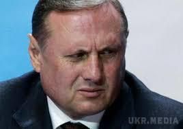 Сенсаційне зізнання екс-регіонала: "Я спонсор сепаратистів" "Відео". Він вважає, що уряд України повинен чути людей Донбасу, "а не відбивати їх точку зору і не вбивати їх на їх території".Відео