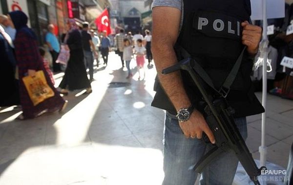 У Туреччині затримали членів Ради наукових досліджень. В офісах поліція провела обшуки.