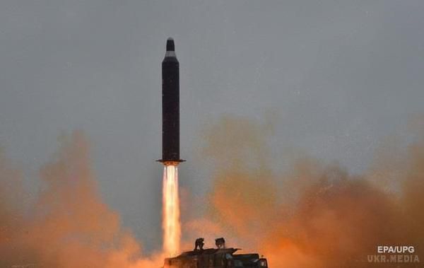Радбез ООН екстрено збереться з-за ракети КНДР. Північна Корея запустила ракету в економічну зону Японії.