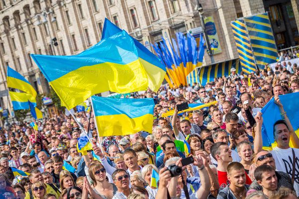 Вихідні на День незалежності України 2016: скільки днів будуть відпочивати українці. На ювілейний День незалежності в цьому році українців чекає додатковий вихідний в середині тижня