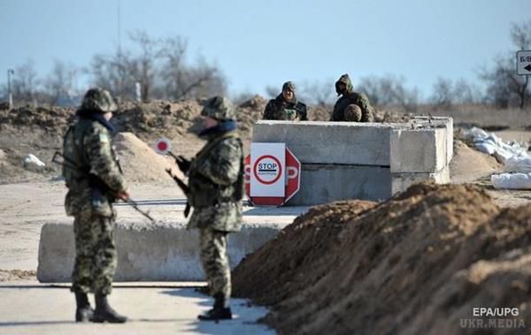 Перша лінія оборони Херсонщини укріплена - ОДА. На адміністративному кордоні з Кримом посилили оборону.