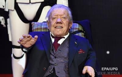 Помер актор, який грав R2-D2 у "Зоряних війнах". Бейкер помер після тривалої хвороби.