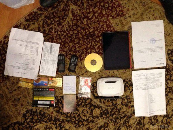 Як шахраї відмивали через "ДНР" 50 мільйонів гривень. Співробітники Служби безпеки України викрили організоване угруповання, яке відмивало гроші через електронні гаманці, зареєстровані на мешканців тимчасово окупованих територій