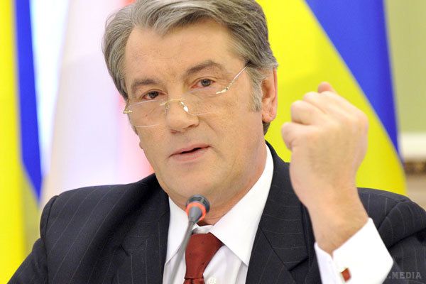 Я б Крим не здав - Віктор Ющенко. Екс-президент вважає, що анексія Криму - проблема політичного рішення.