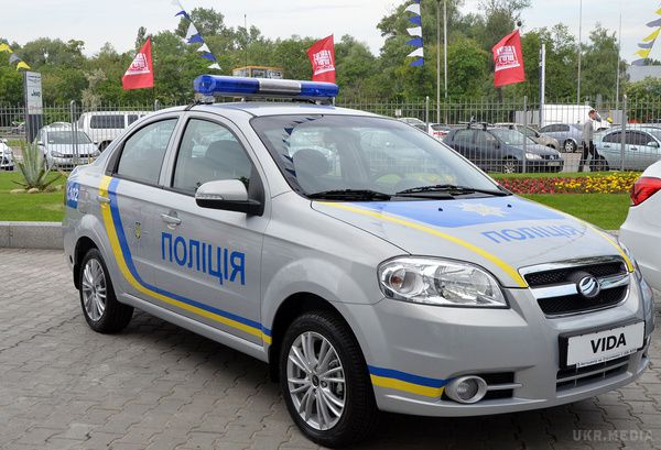Українські патрульні пересядуть на ZAZ. Національна поліція України перейде на використання автомобілів вітчизняного виробництва.
