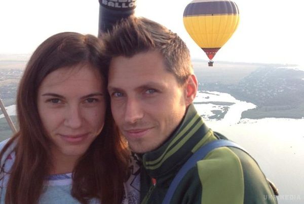 Човен з українцями в Греції катер-вбивця розсік навпіл. Біля берегів Греції, біля острова Егіна неподалік від Афін, в морі зіткнулися туристичний човен і швидкісний катер.