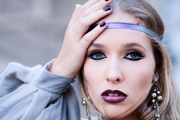 Зірка "1+1" і ведуча "Світського життя"  Катя Осадча показала себе без макіяжу. На власній сторінці в мікроблозі вона опублікувала селфі, на якому постала без краплі мейк-апу.