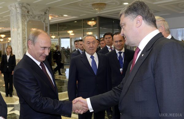 Путін відмовився розмовляти з Порошенком. Путін цим демонструє, що він - ігнорує українського президента.