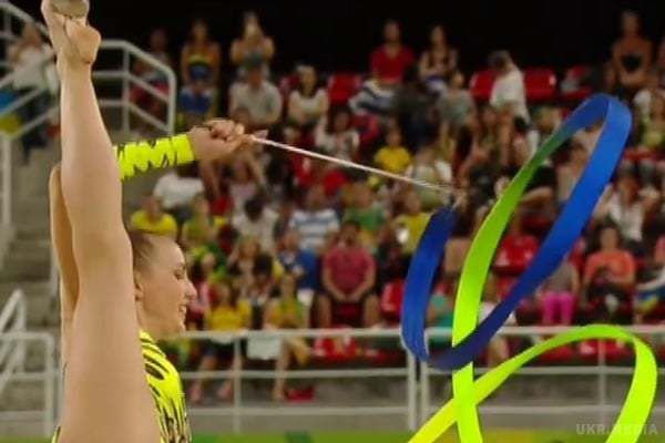 Українська гімнастка Різатдінова вийшли у фінал Олімпійських ігор. Ганна Різатдінова пробилася у фінал змагань з художньої гімнастики на Олімпіаді в Ріо.