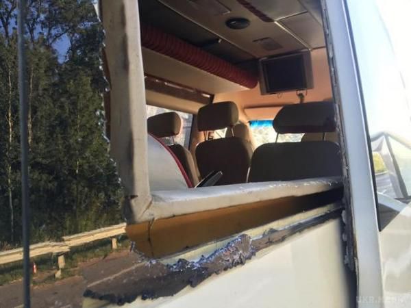 В дорожньо-транспортну пригоду потрапив відомий український гурт(фото). Як повідомив лідер гурту Олег Фагот Михайлюта у Facebook, постраждалих серед учасників ДТП немає. 