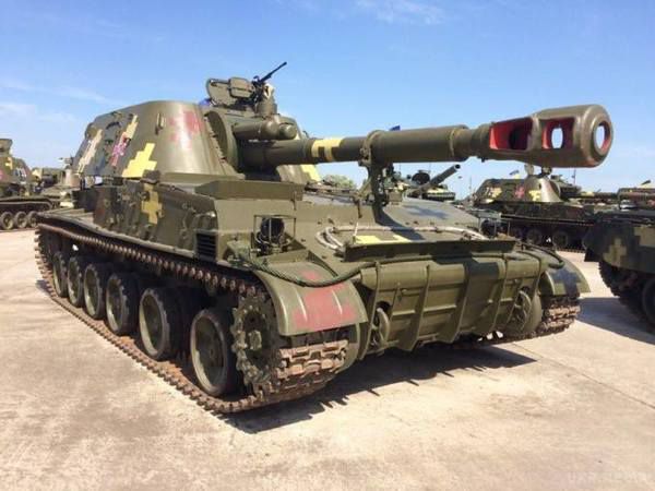 На військовому аеродромі Чугуєва Президент України  передасть військову техніку армії (ФОТО). Верховний Головнокомандувач ВПС України Петро Порошенко урочисто передав сертифікати відповідності на озброєння і військову техніку.