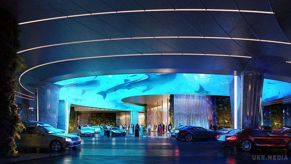 У Дубаї відкривається перший в світі готель з штучними дощовими лісами (фото). Місто Дубай, яке за останні півтора десятка років зуміло побудувати хмарочос Бурдж-Халіфа, який є найвищою спорудою в світі, архіпелаг штучних островів Пальм і гірськолижний комплекс під дахом Ski Dubai, не перестає дивувати. У 2018 році в найбільшому місті Об'єднаних Арабських Еміратів відкриється перший в світі п'ятизірковий готель з власними дощовими лісами Rosemont Five Star Hotel & Residences.