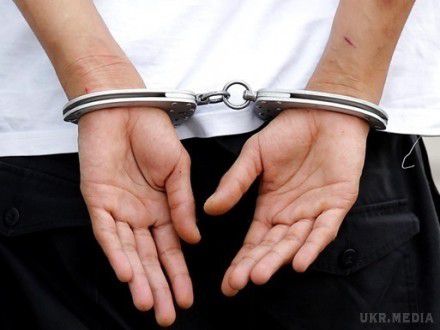 Заарештовано третього поліцейського у справі загибелі мешканця Кривого Озера. Суд постановив заарештувати поліцейського Д.Ляхвацького на два місяці до 23 жовтня