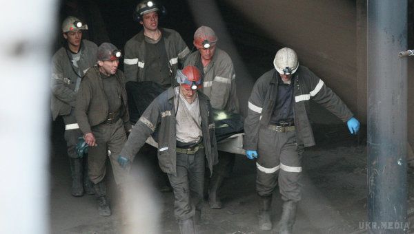 На шахті в Донецькій області стався вибух, шість гірників поранені. За даними Національної поліції області, у момент спалаху метану на аварійній ділянці перебували 246 гірників, всі вони підняті на поверхню. На місці події працюють слідчо-оперативна група Покровського відділу поліції.