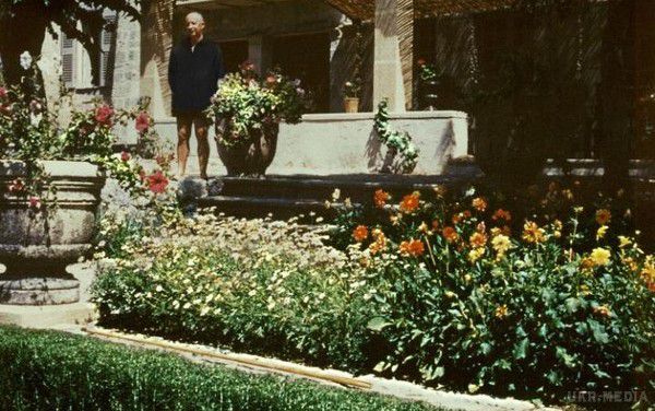 Чарівна розкіш. Як виглядає провансальський будинок культового модельєра Крістіана Діора (фото). У 1951 році відомий модельєр Крістіан Діор придбав шикарну віллу La Colle Noire на півдні Франції.